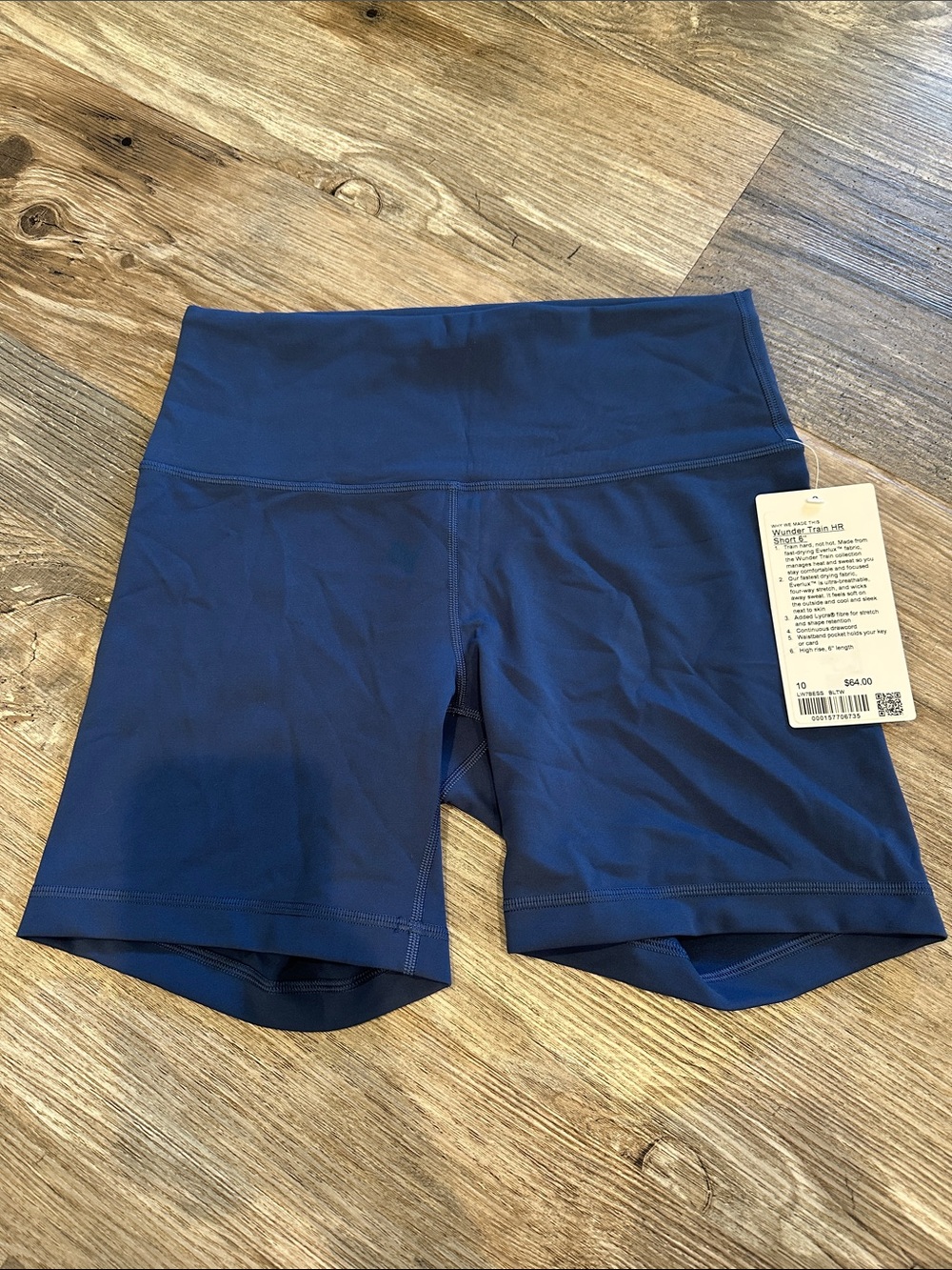 NEW with tags! Lululemon Wunder Train HR Short 6" sz 10